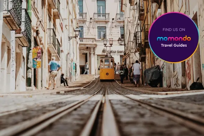 Entdecken Sie Lissabon mit dem Tuk Tuk: Das ultimative Abenteuer mit Momondo &amp; Eco Tuk Tours