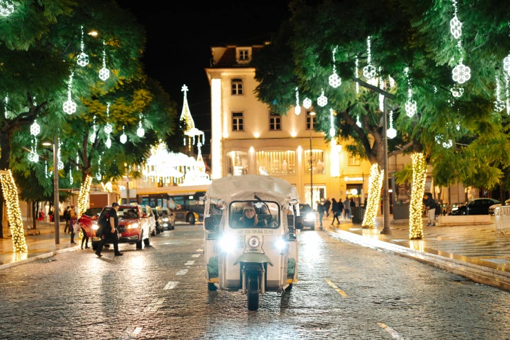 Christmas Lights Tuk-Tuk 15